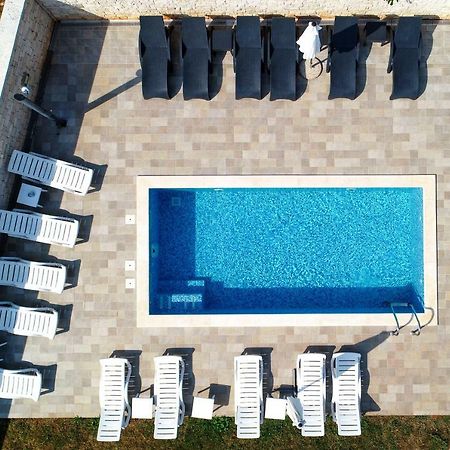 Apartments Villa Adamovic Умаг Экстерьер фото
